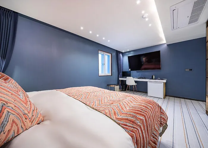Hotel Jongno Olive 3*