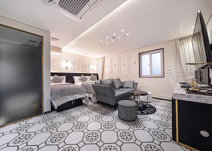 Hotel Jongno Olive 3*