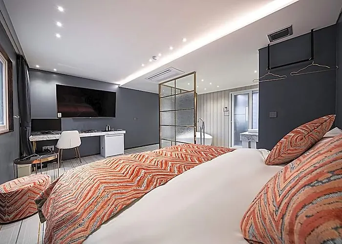 Jongno Olive Hotel 3*